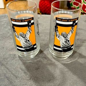 Mario Lemieux glasses. Nice collector item